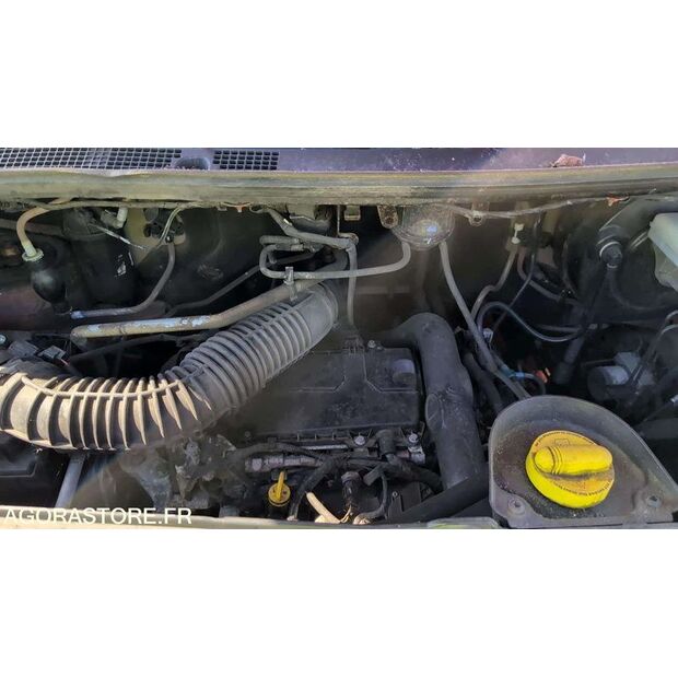 2012 رينو Master-46786554