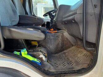 2005-renault-premium-1446148-46786579