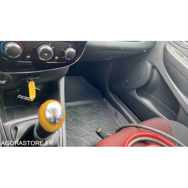 2014 Renault Clio-46786631