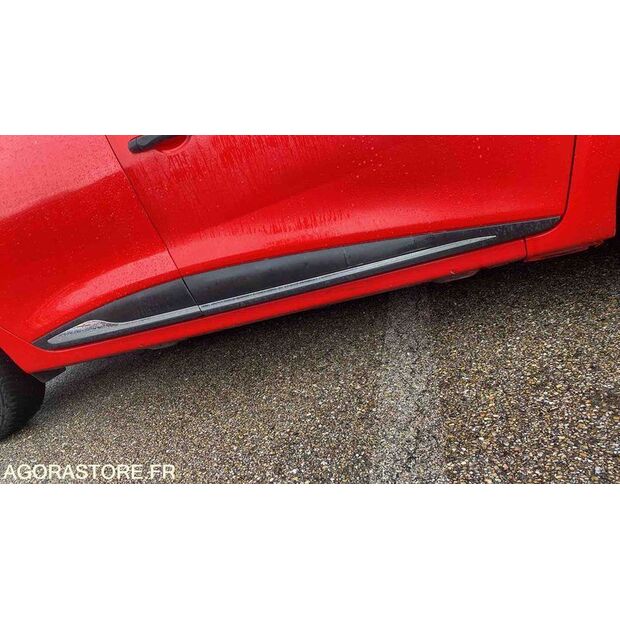 2014 Renault Clio-46786643