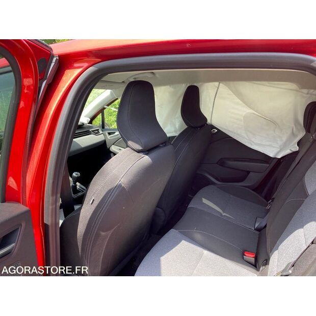 2024 Renault Clio-46786718