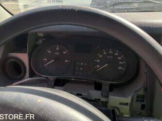 2005-renault-master-1446162-46786724