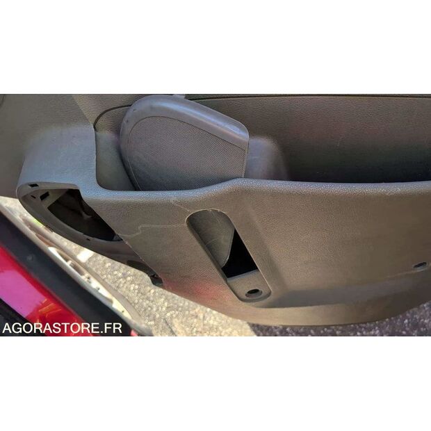 2005 Renault Master-46786733