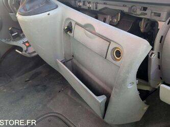 2005-renault-master-1446162-46786736