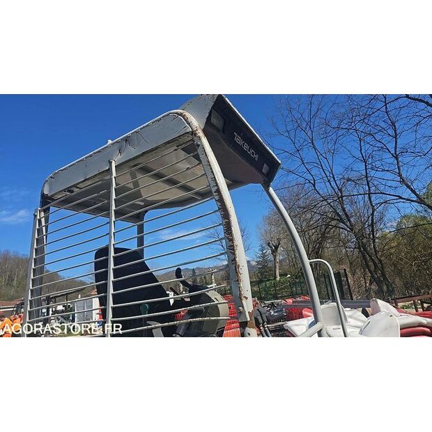 2012 TAKEUCHI TB128FR-46786949