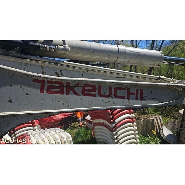2012 TAKEUCHI TB128FR-46786950