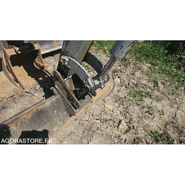 2012 TAKEUCHI TB128FR-46786956