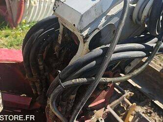 2012-takeuchi-tb128fr-1446176-46786957