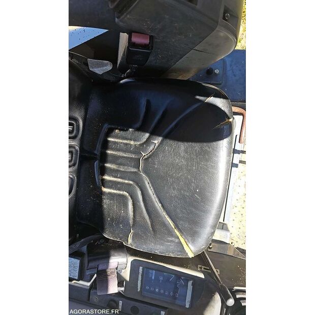 2012 TAKEUCHI TB128FR-46786960