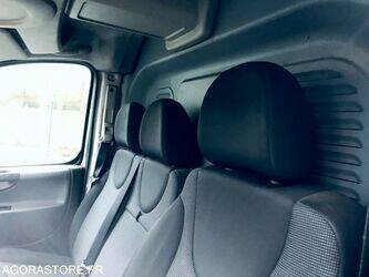 2009-peugeot-expert-1446179-46787000