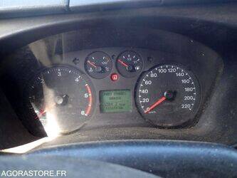 2012-ford-transit-1446183-46787031