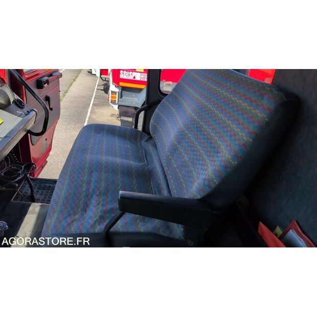 1993 رينو G300-46787113