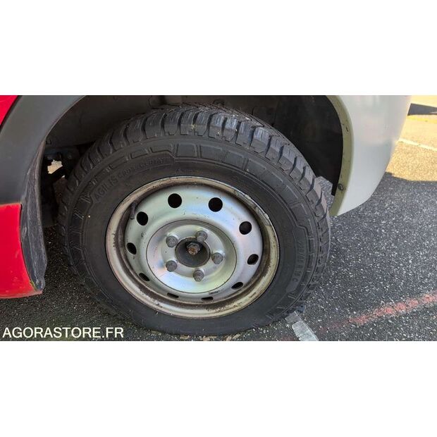 2006 رينو Master-46787135