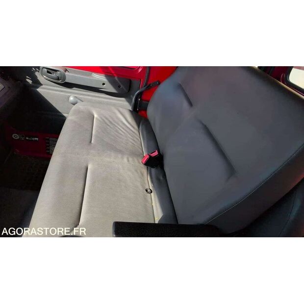 1995 رينو M180-46787246