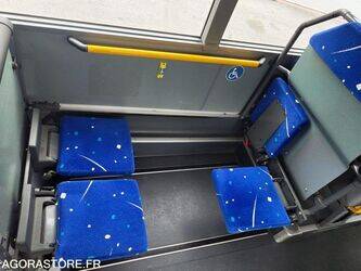 2009-mercedes-benz-intouro-1446204-46787301