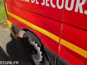 2015-renault-master-1446205-46787326