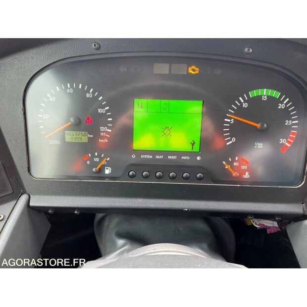 2009 Mercedes-Benz INTOURO-46787335