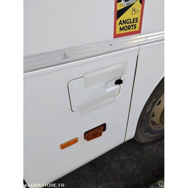 Mercedes-Benz INTOURO-46787357