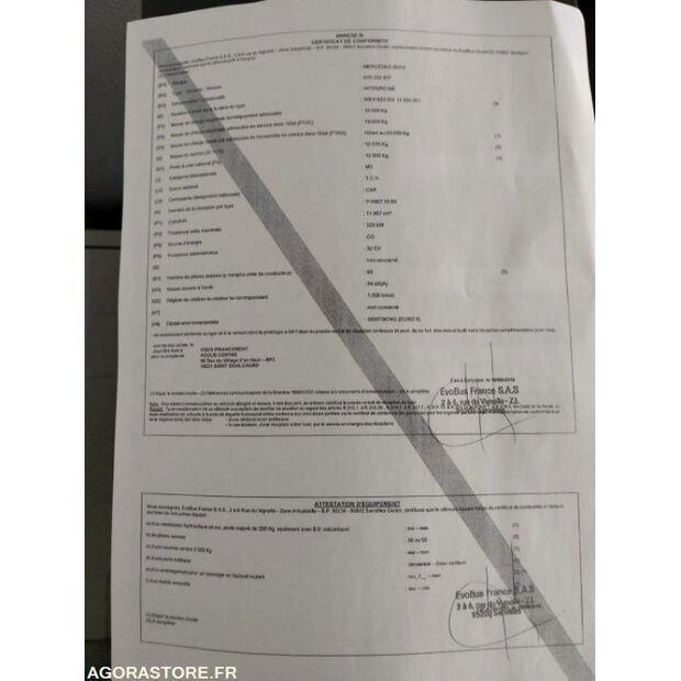 Mercedes-Benz INTOURO-46787364