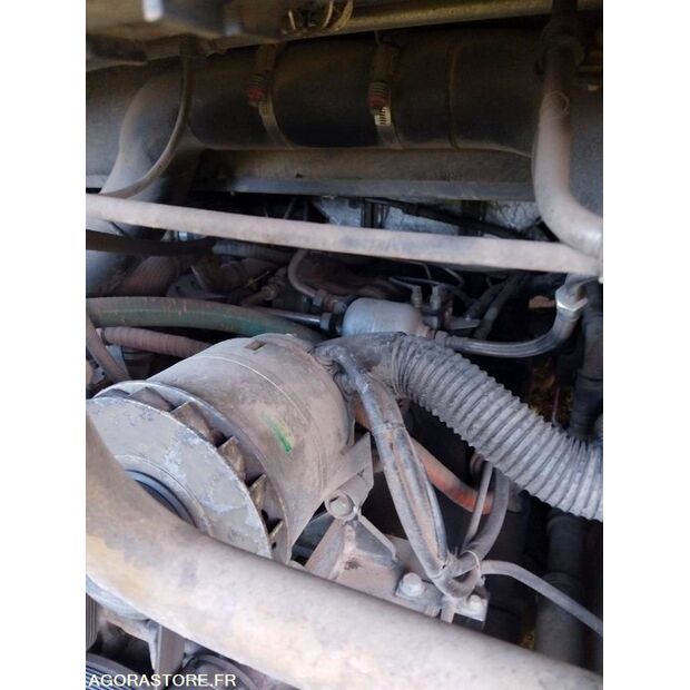 Mercedes-Benz INTOURO-46787369