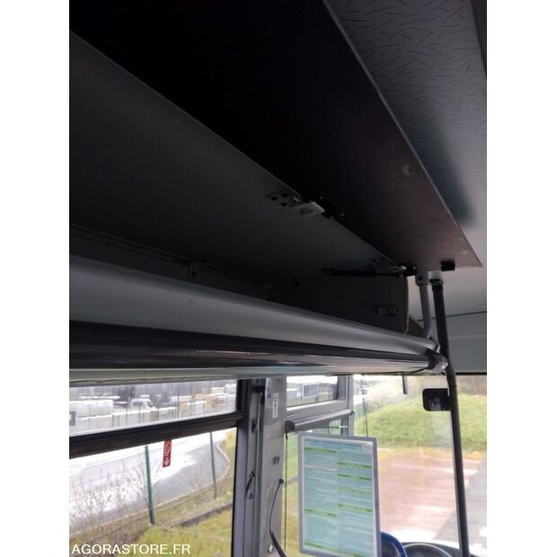 Mercedes-Benz INTOURO-46787373