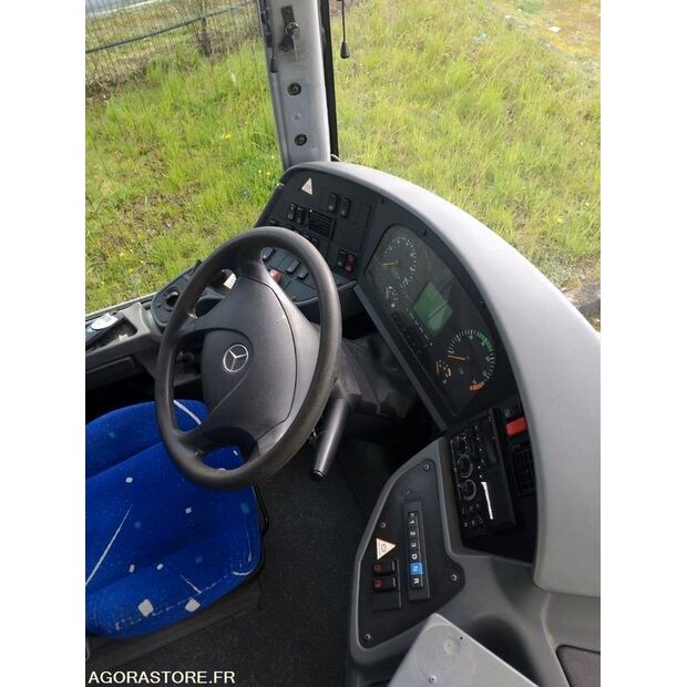 Mercedes-Benz INTOURO-46787384