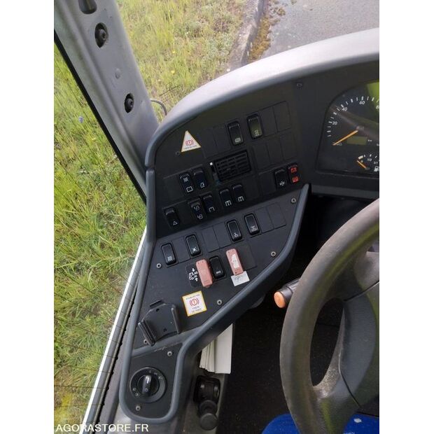 Mercedes-Benz INTOURO-46787386