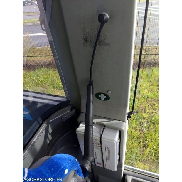 Mercedes-Benz INTOURO-46787389