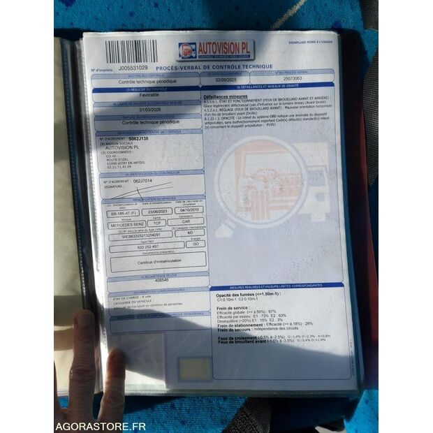 Mercedes-Benz INTOURO-46787394