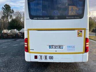 2009-mercedes-benz-intouro-1446210-46787408