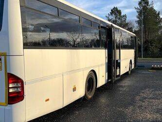 2009-mercedes-benz-intouro-1446210-46787409