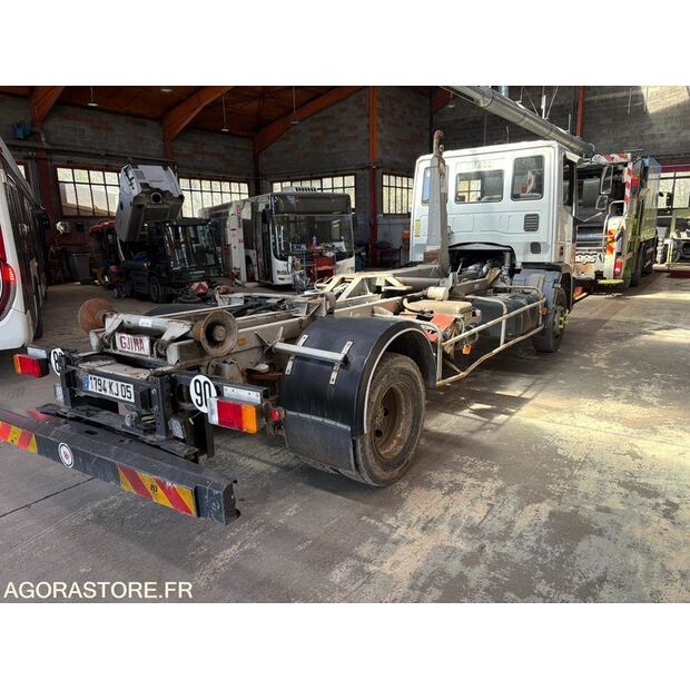 1998 ايفكو 130e15-46787517