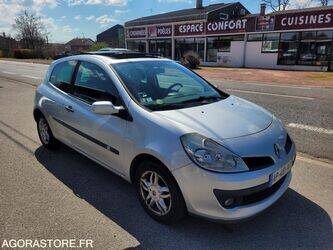 2006-renault-clio-1446219-46787564