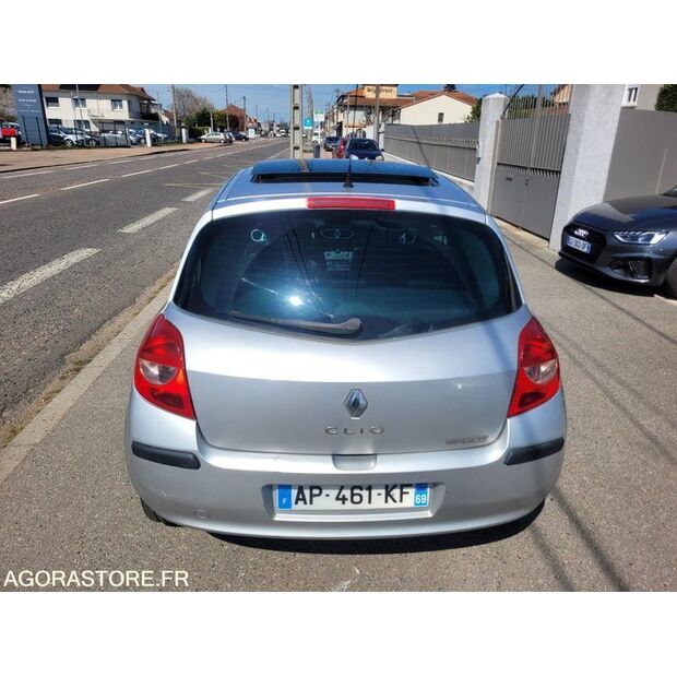 2006 Renault Clio-46787565