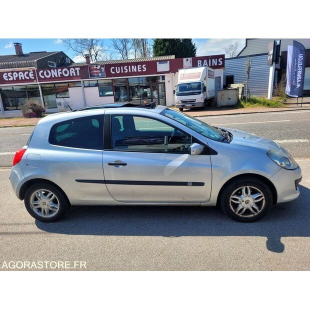 2006 Renault Clio-46787566