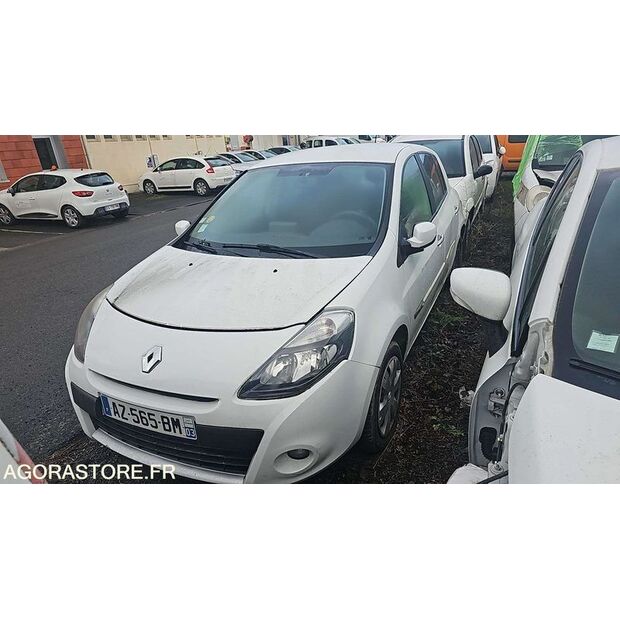 2010 Renault Clio-46787660