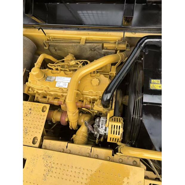 2023 كاتربيلر 330-46788185