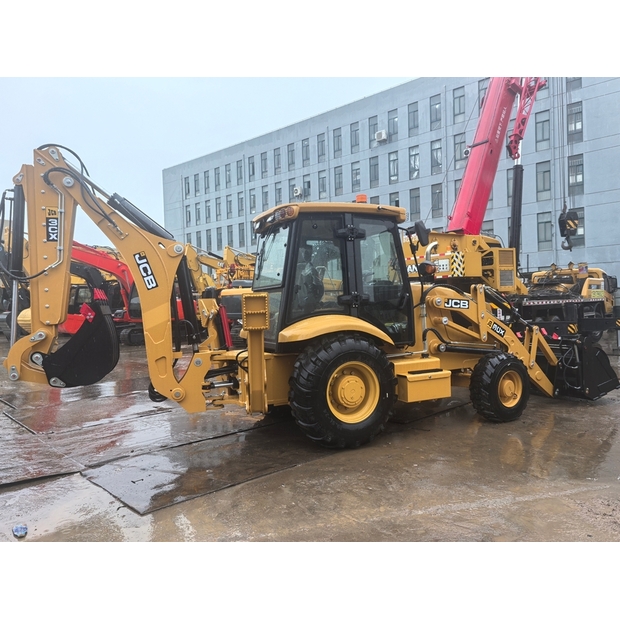 2023 JCB 3cx-46788199