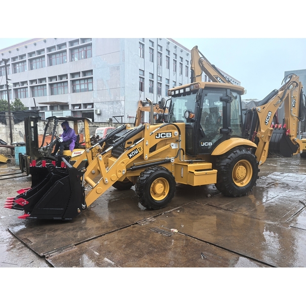 2023 JCB 3cx-46788202