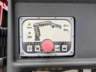 2010-man-tgs-26-440-1446324-46789681