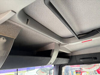 2010-man-tgs-26-440-1446324-46789707