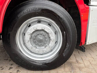 2010-man-tgs-26-440-1446324-46789719