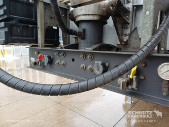 2021-carnehl-others-1446499-46791834