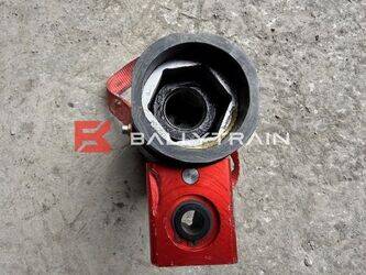 tension-pro-others-46794083