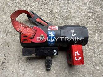 tension-pro-others-46794085