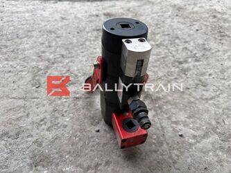 tension-pro-others-46794178