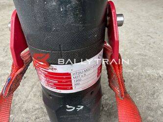 tension-pro-others-46794186