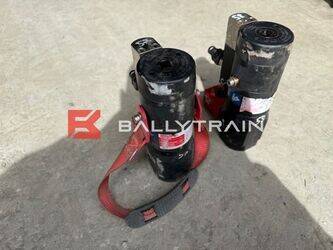 tension-pro-others-46794196