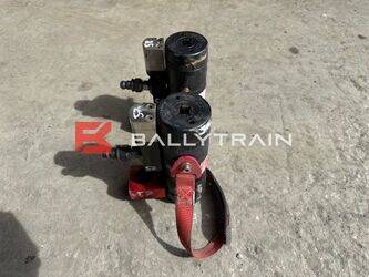 tension-pro-others-46794203