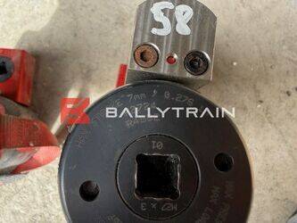 tension-pro-others-46794205